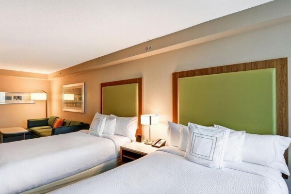 SpringHill Suites by Marriott Orlando Lake Buena Vista South image 3